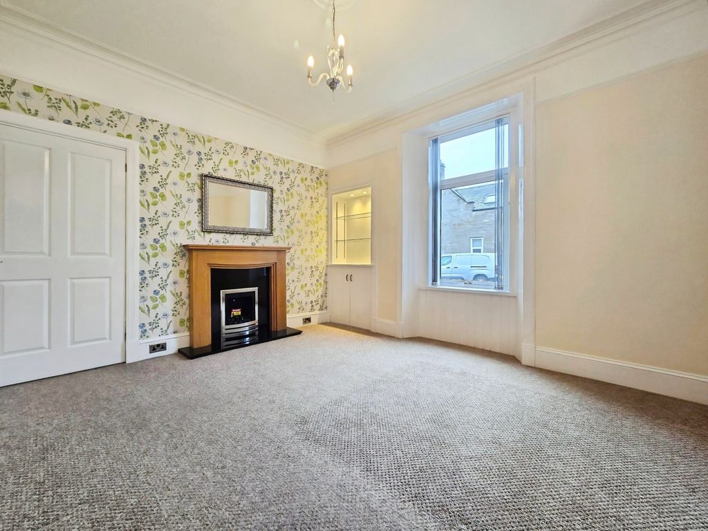 Property photo 2 of 13 Photo 2