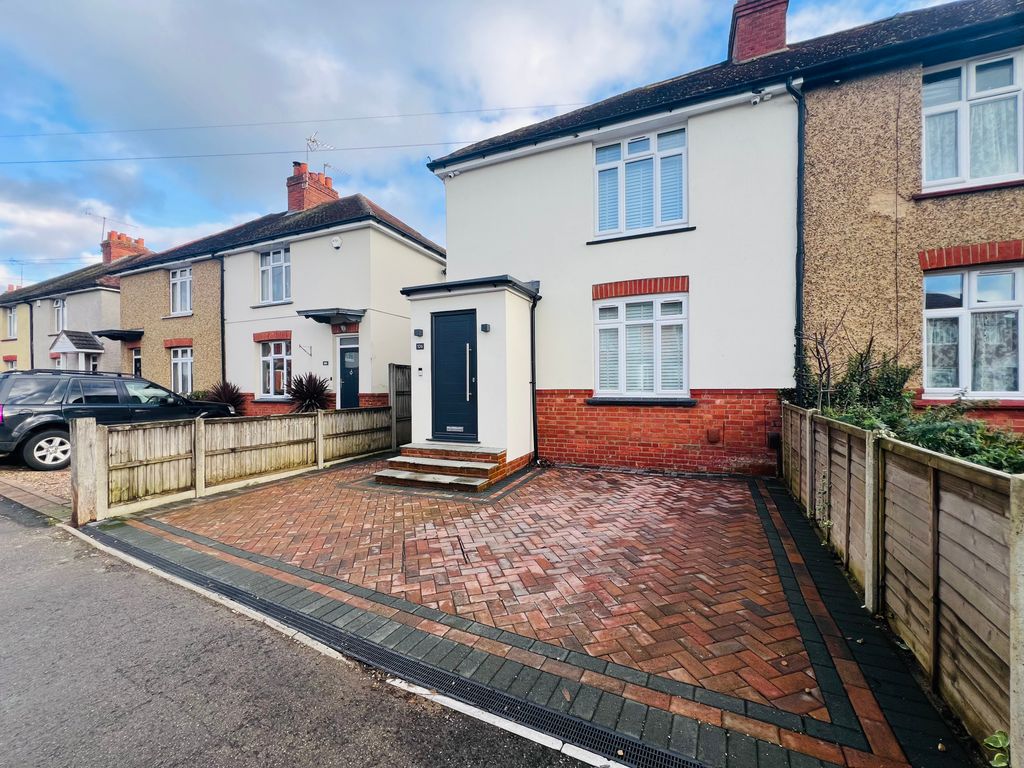 Property photo 1 of 13 Exterior