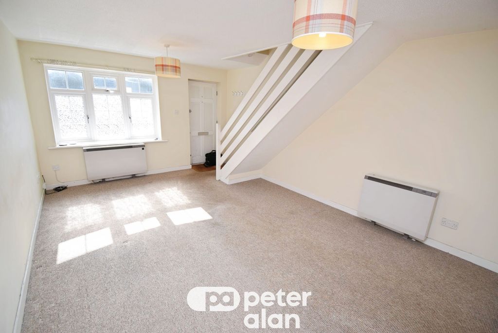 Property photo 3 of 9 Image