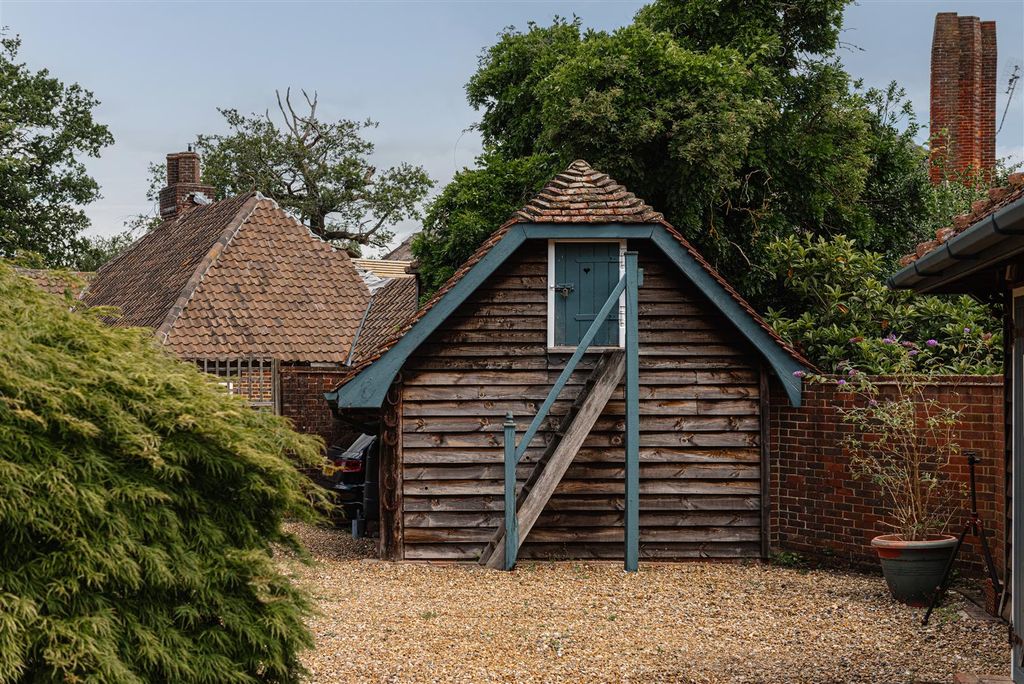 Additional image 25 of 2 bed detached house for saleDuxhurst Lane, Reigate RH2