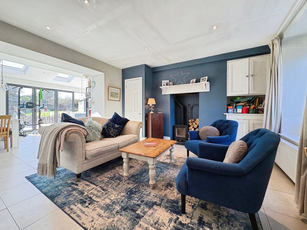 Property photo 3 of 26 4967127