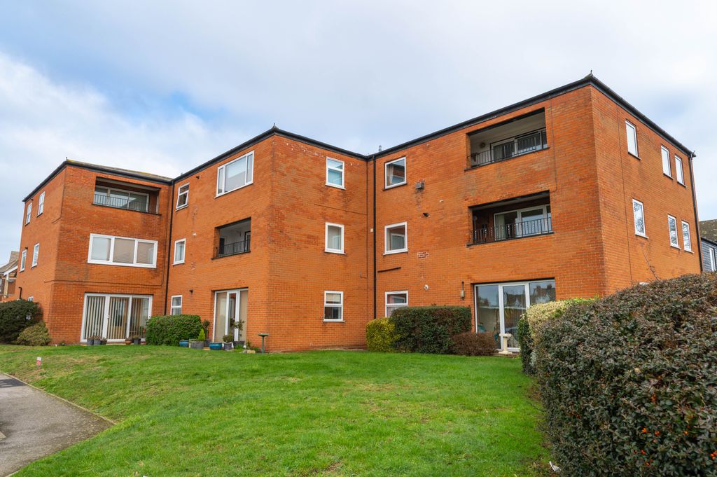 Property photo 1 of 17 Dsc_6017-Hdr