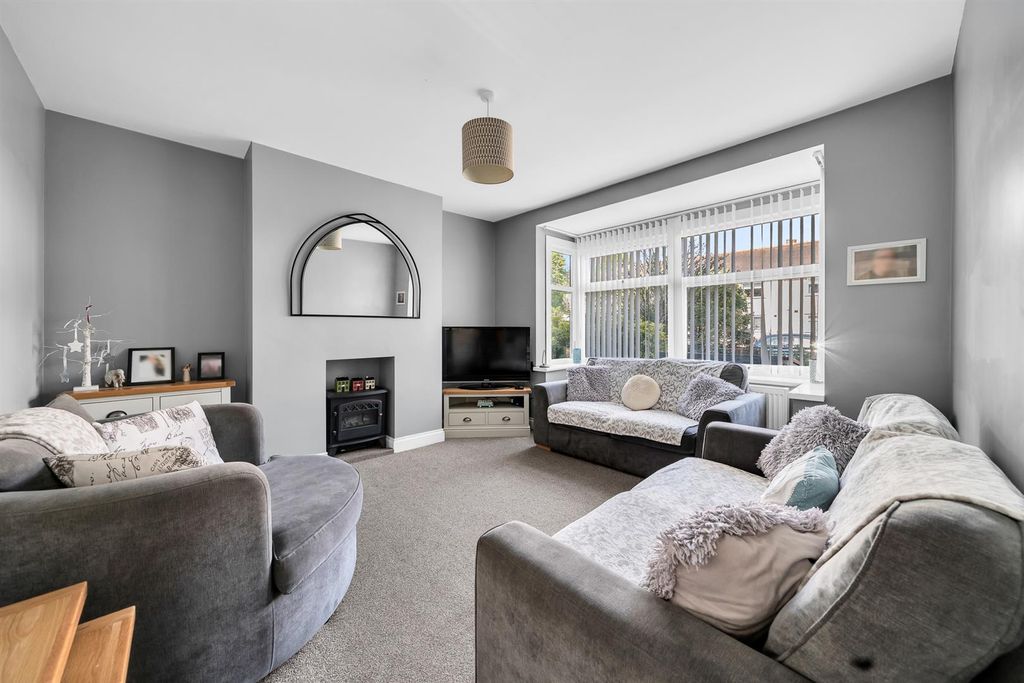 Property photo 2 of 28 Dsc04451.Jpg