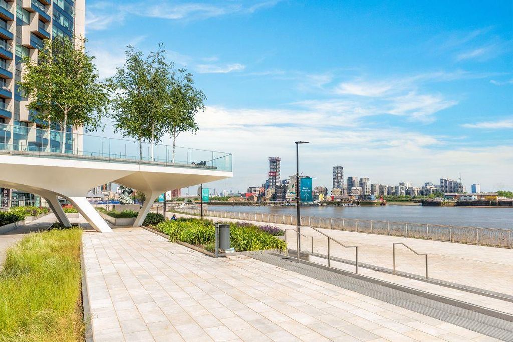 Property photo 2 of 23 CL01205 (19).Jpg