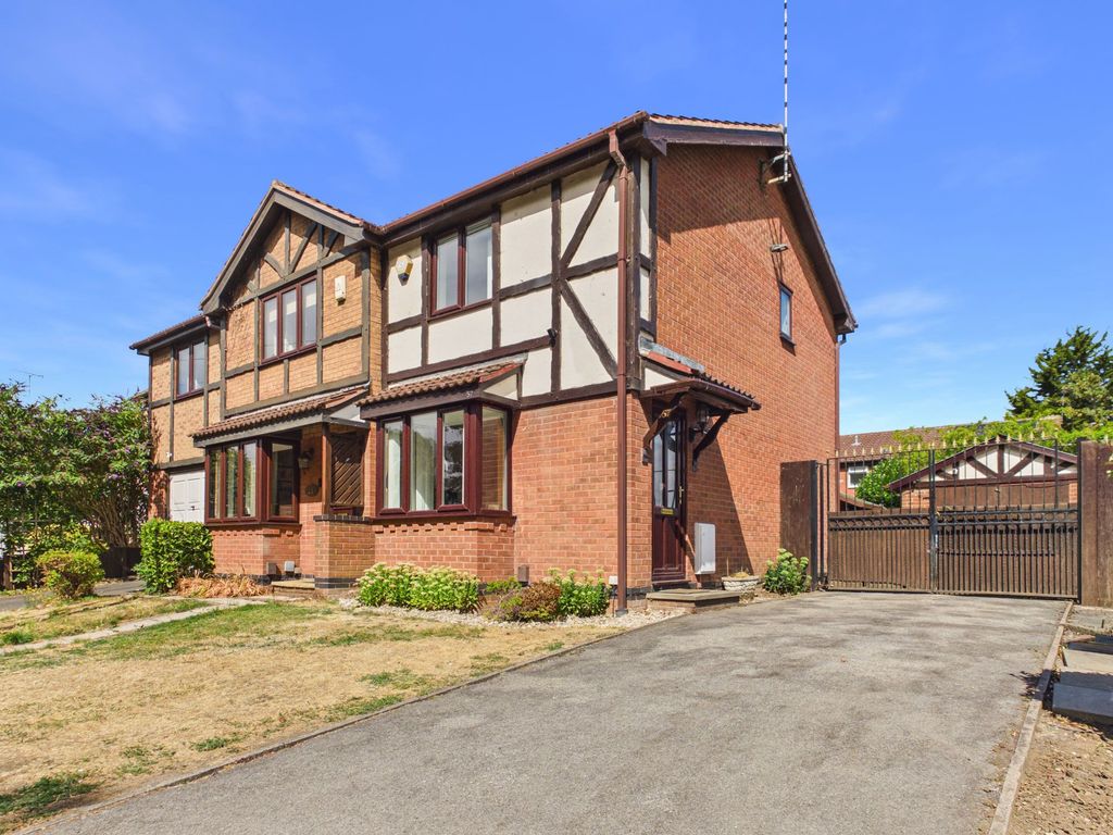 Property photo 1 of 12 Front
