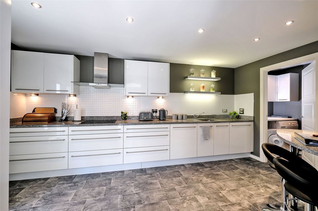 Additional image 9 of 3 bed flat for sale2 Dempsey Court, Queens Lane North, Aberdeen AB15