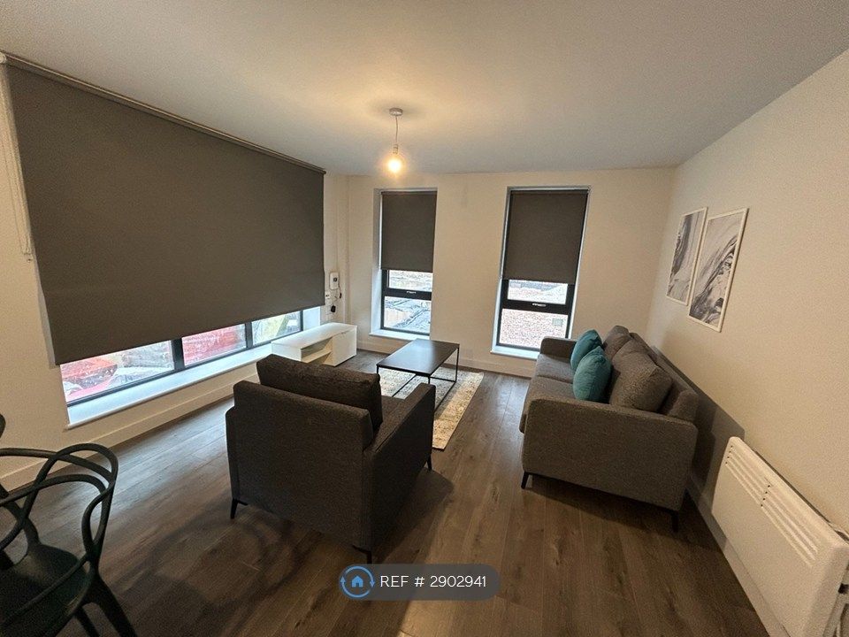 Property photo 2 of 11