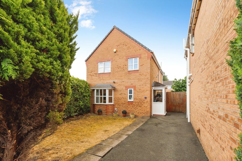 Property photo 1 of 16 Pbox-Img.Jpg