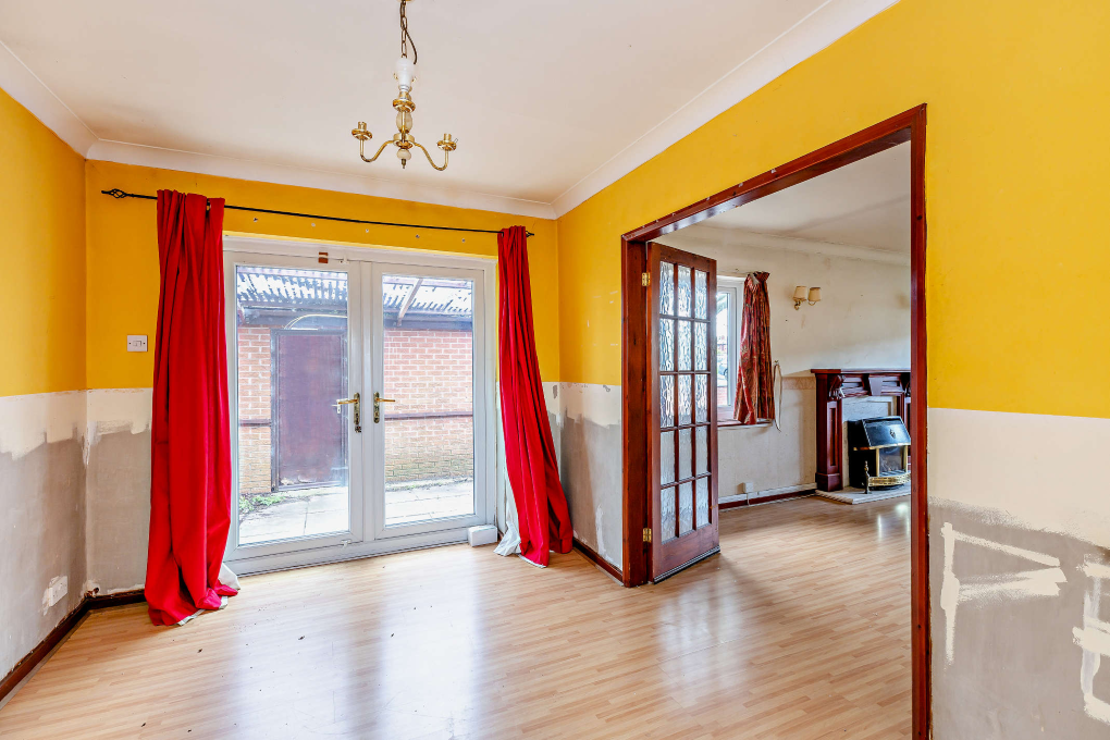 Property photo 3 of 10