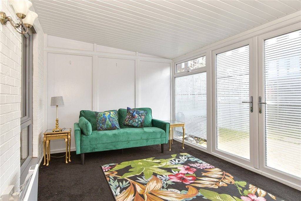 Property photo 3 of 13 Conservatory