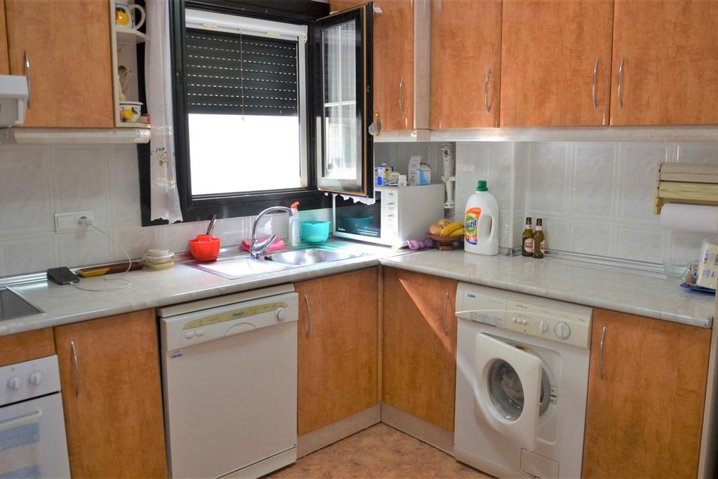Property photo 3 of 26