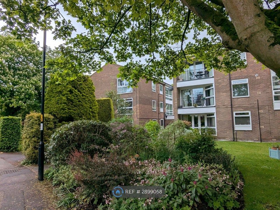 Property photo 1 of 8 Outside