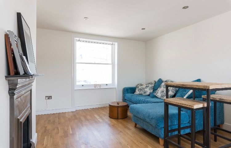 Property photo 3 of 7