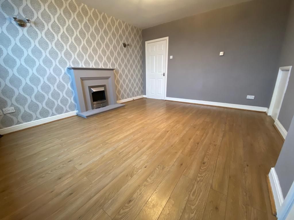 Property photo 3 of 10 Image