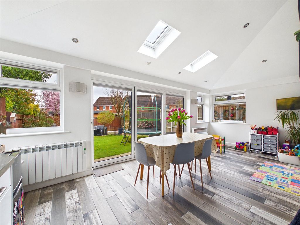 Property photo 3 of 12 Picture No. 03