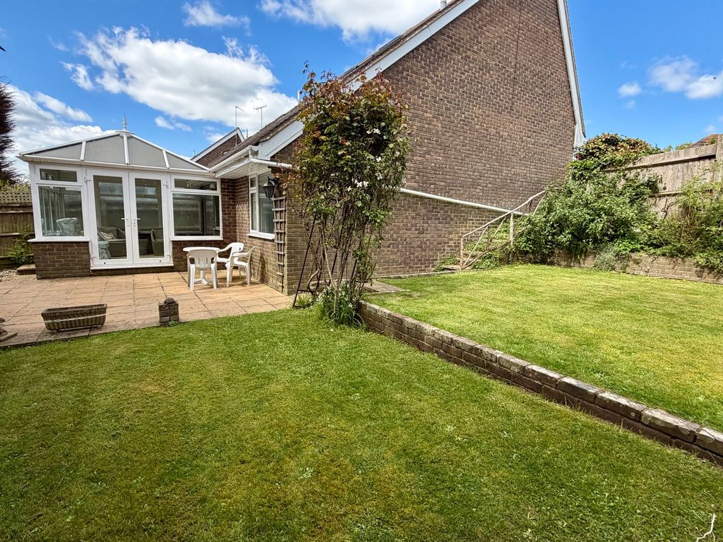 Property photo 2 of 19