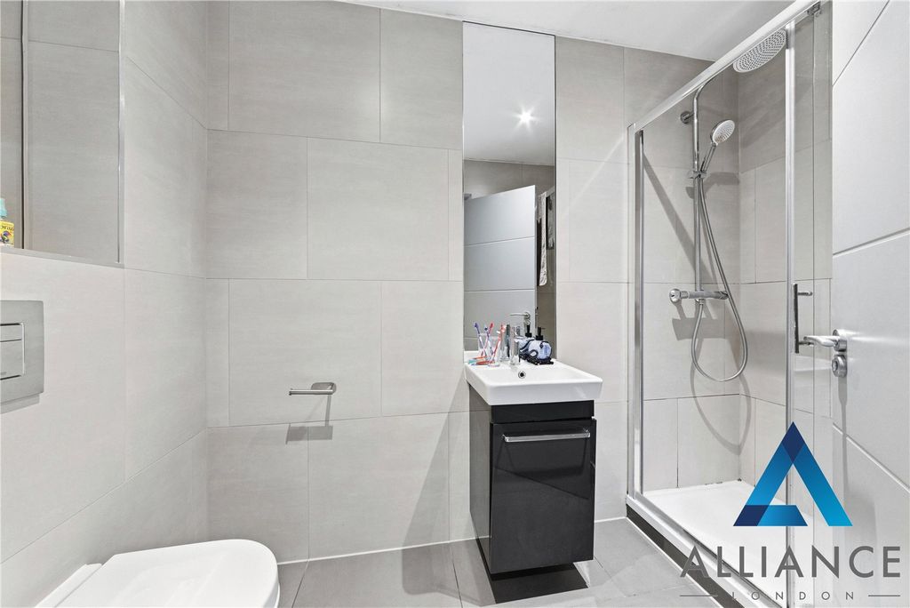 Property photo 3 of 9 Picture No. 08