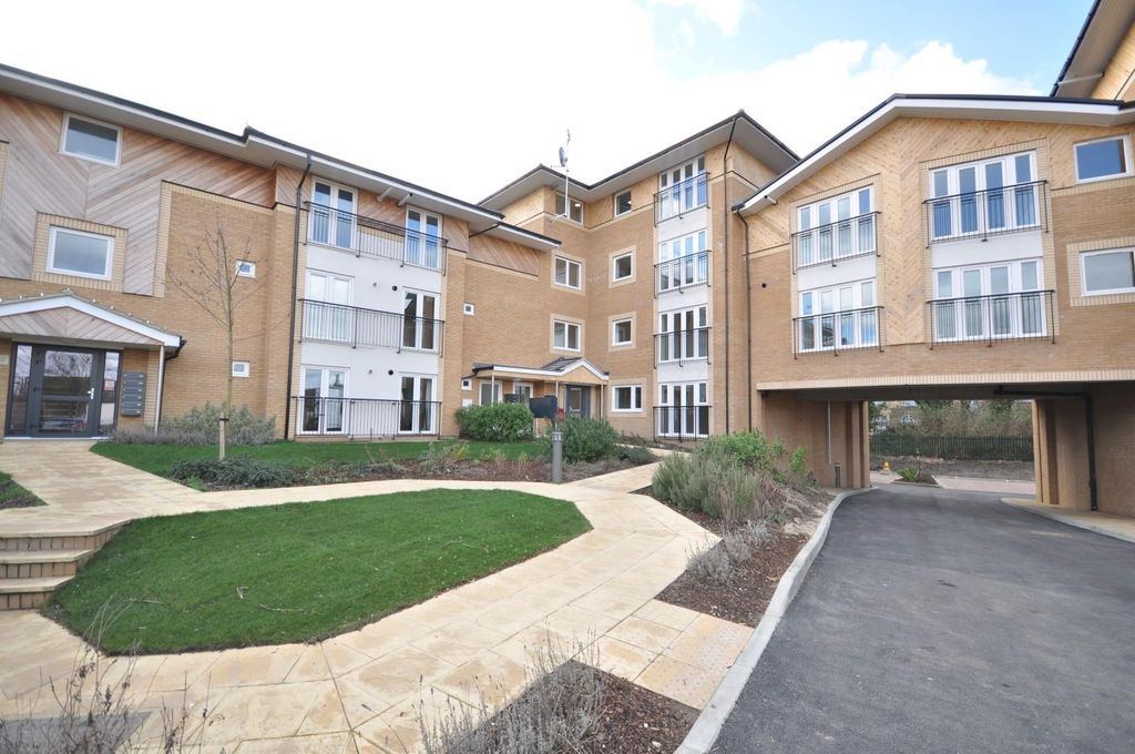 Property photo 1 of 7