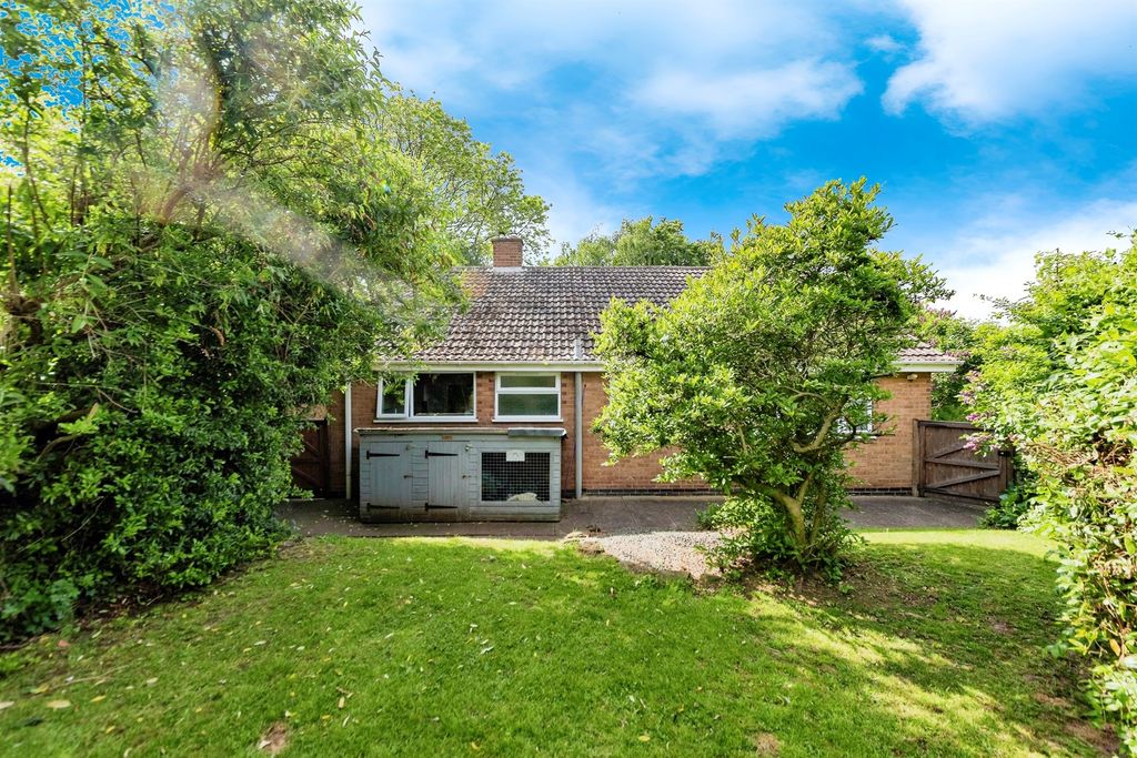 Property photo 1 of 16