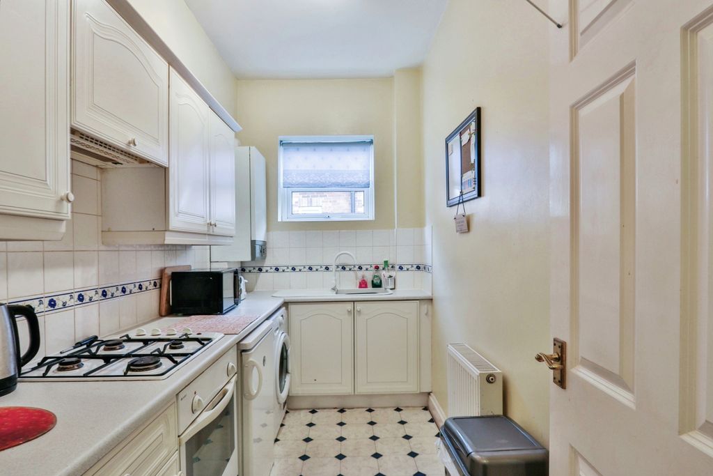 Property photo 3 of 15 Photography