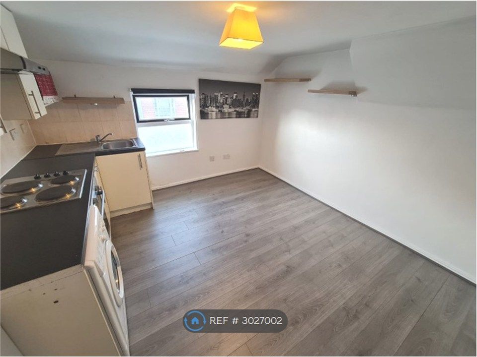 Property photo 1 of 4