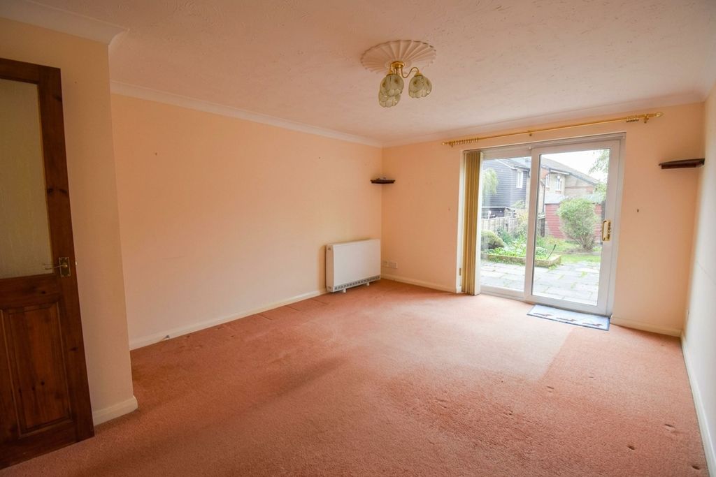 Property photo 3 of 10