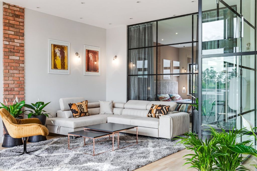 Property photo 1 of 10 Picture No. 01