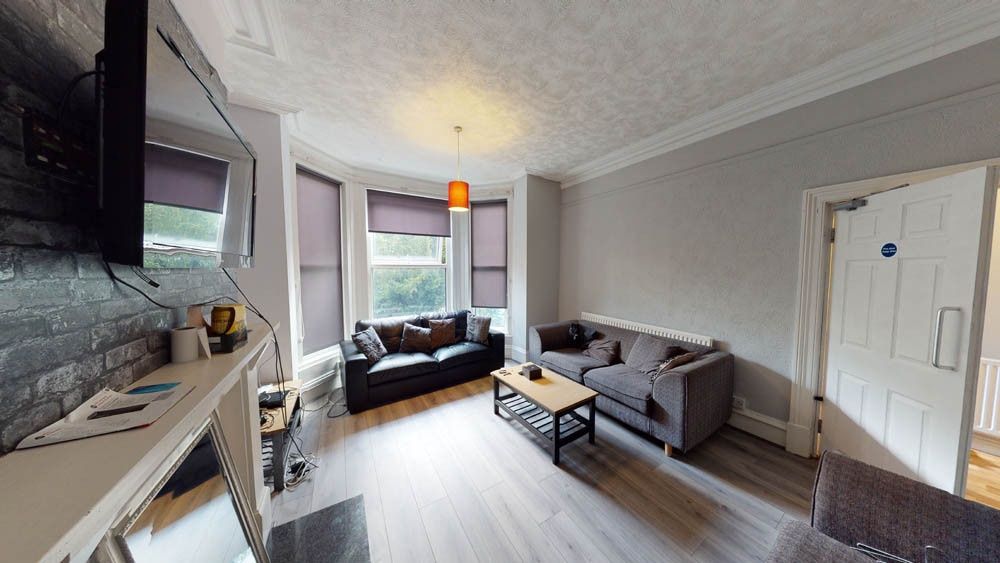 Property photo 1 of 9 A Contemporary Living Room With A Comfortable Seat...