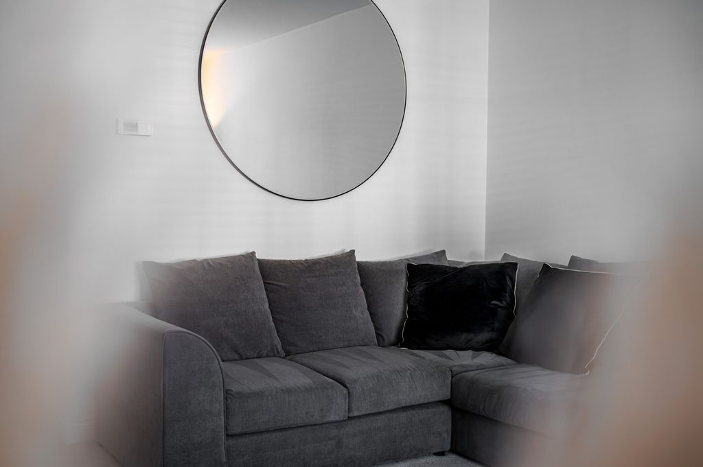 Property photo 3 of 22