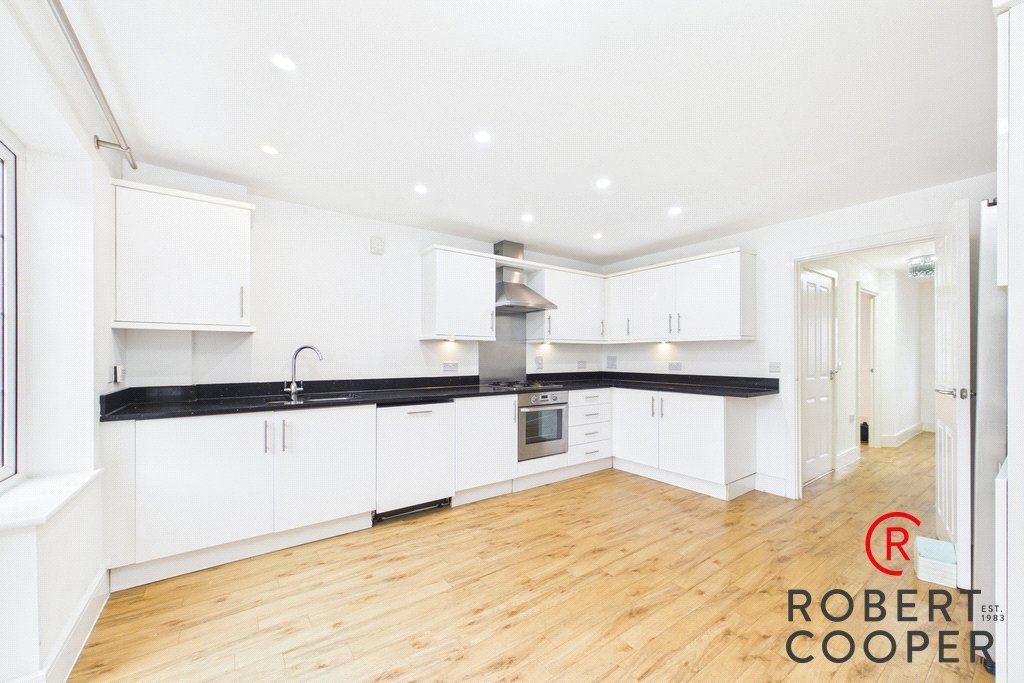 Property photo 2 of 18 Picture No. 12