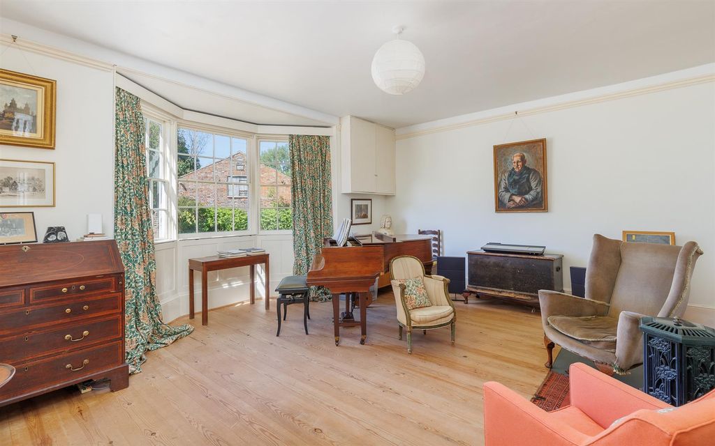Additional image 8 of 8 bed property for saleMerstone, Isle Of Wight PO30