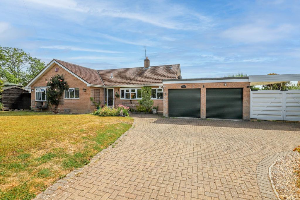 Property photo 1 of 29