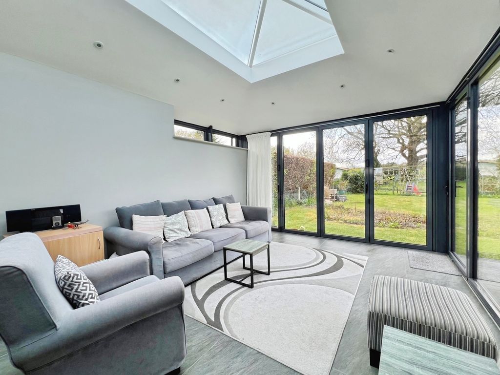 Property photo 3 of 20 Picture No. 18