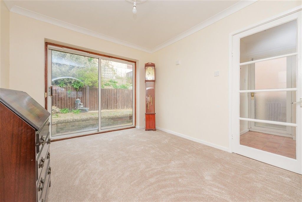 Property photo 3 of 12 Family Area