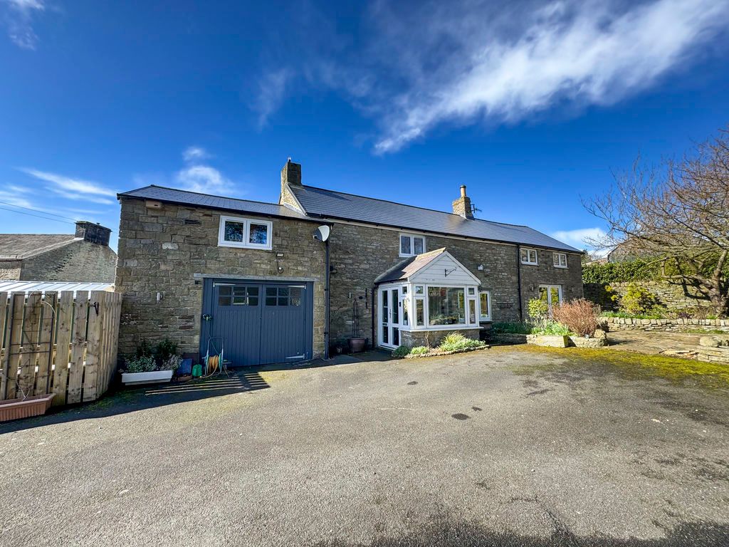 Property photo 1 of 20 Photo 2