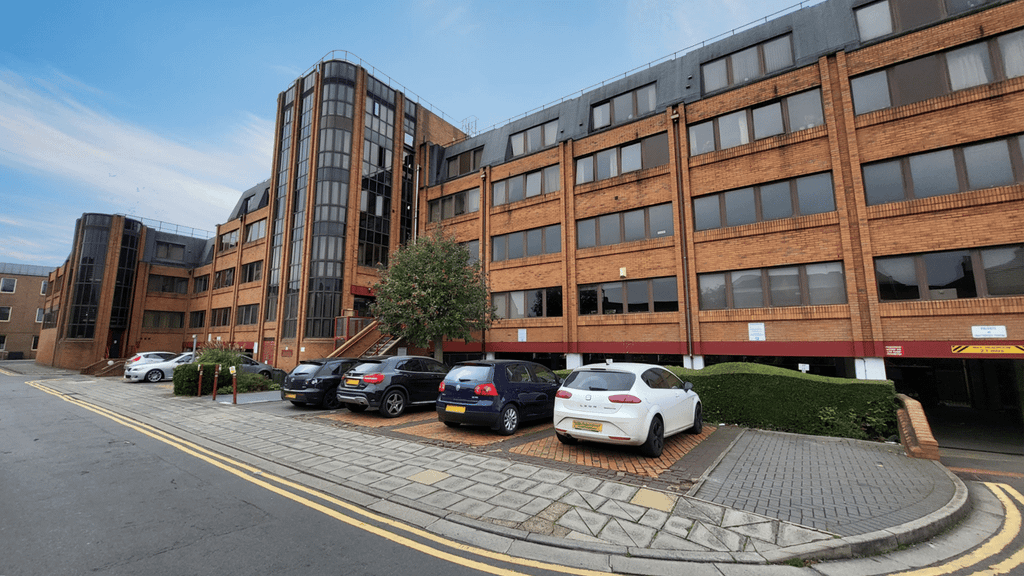 Property photo 1 of 9