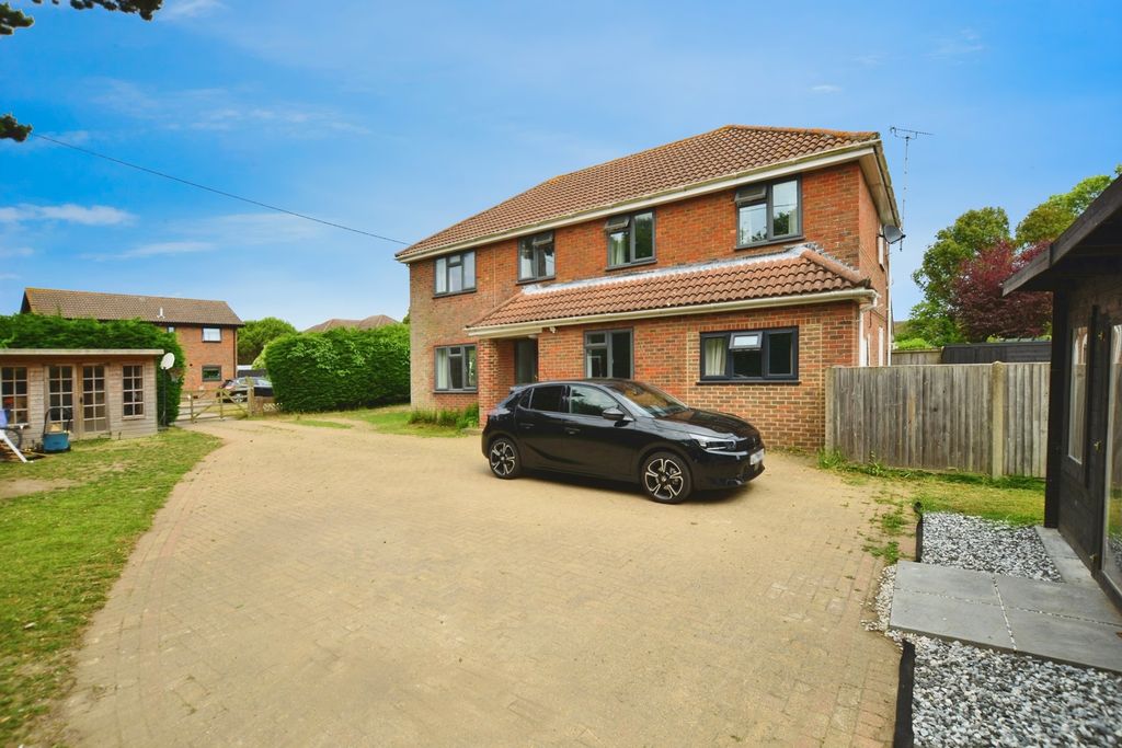 Property photo 1 of 16 Photo