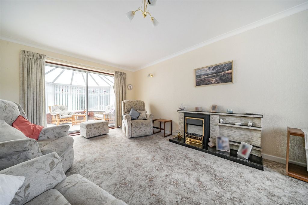 Property photo 3 of 30 Picture No. 20