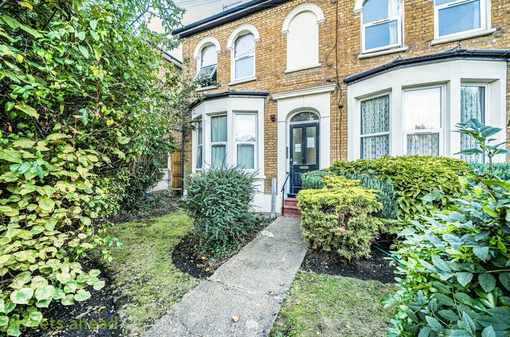 Property photo 1 of 13 Ea47Df2F-c18F-4Ad...