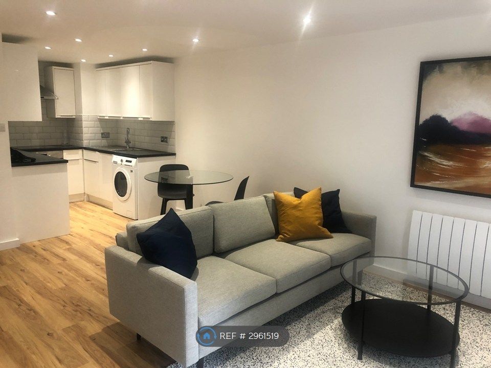 Property photo 1 of 10 Living Area
