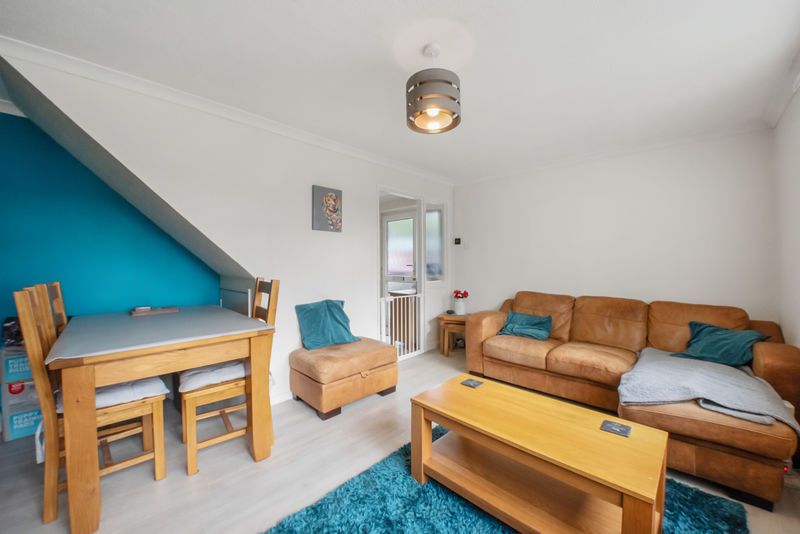 Property photo 3 of 11 Photo 5