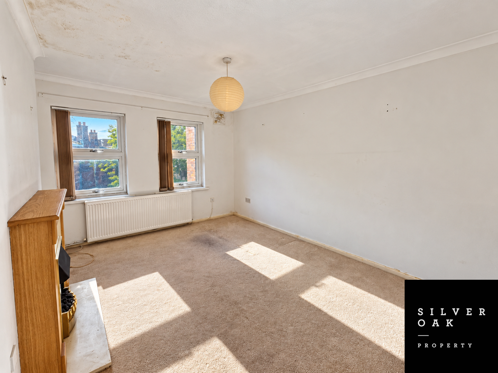 Property photo 3 of 6 3