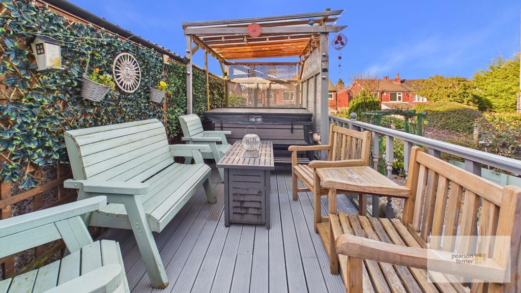 Property photo 3 of 22