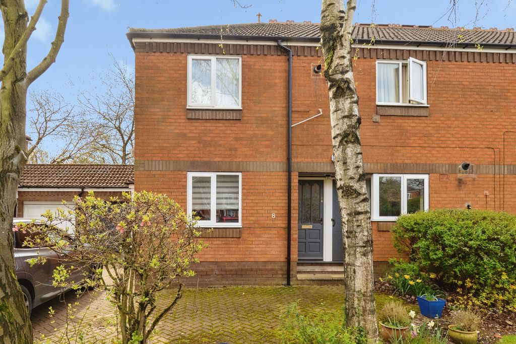 Property photo 1 of 15