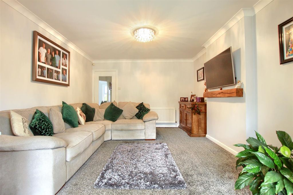 Property photo 3 of 16 Dk1.Jpg