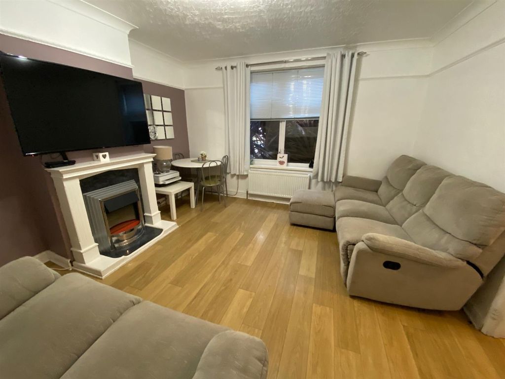 Additional image 4 of 2 bed terraced house for saleBeverley Road, Dagenham RM9
