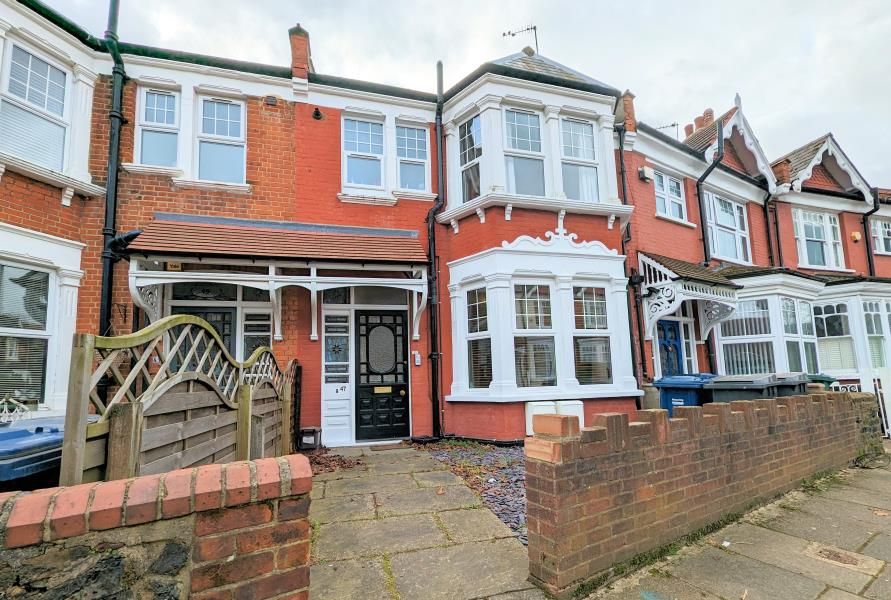 Property photo 1 of 7