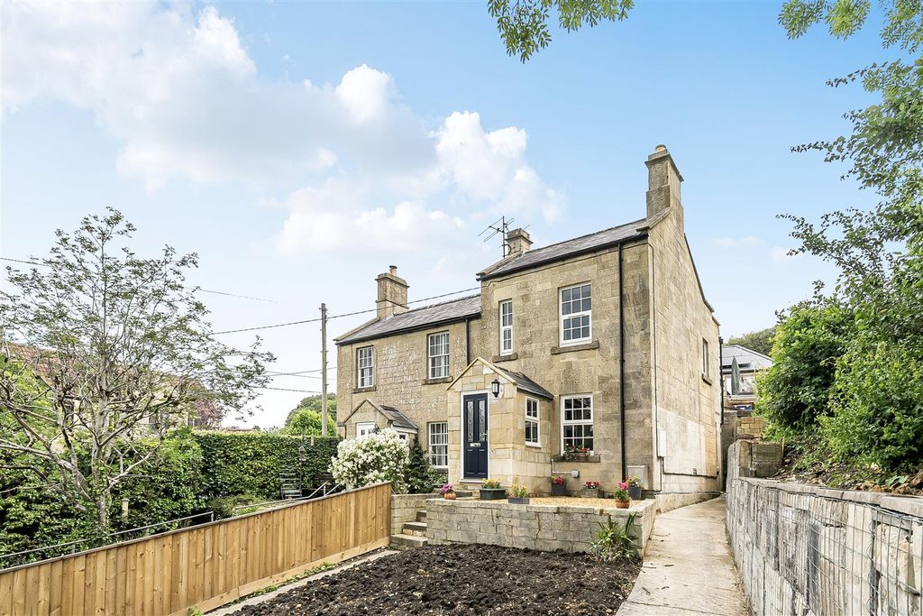 Property photo 1 of 20 1473282-16-6A293F552F6Eb.Jpg