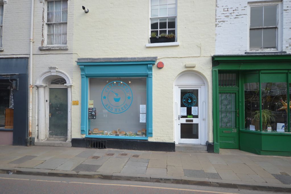 Property photo 1 of 13 Shop Front