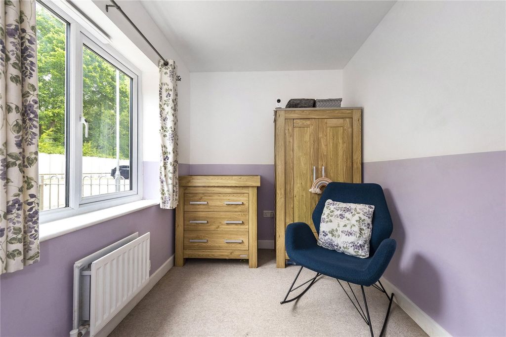 Additional image 9 of 2 bed flat for saleLitho House, Caxton Close, Edenbridge TN8